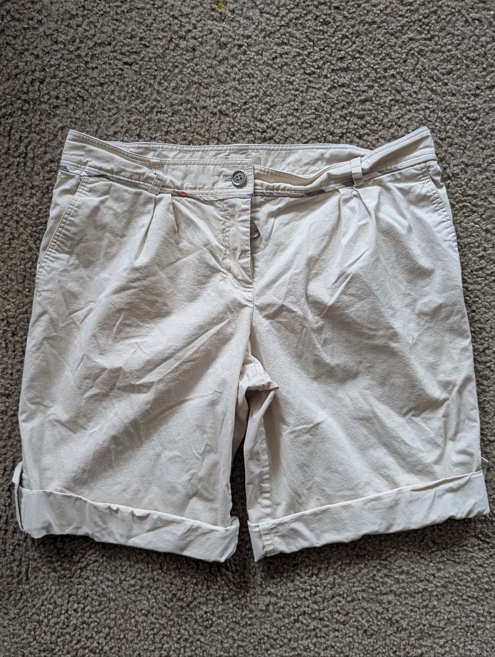 Burberry Cream Chino Bermuda Shorts - Picture 4 of 10